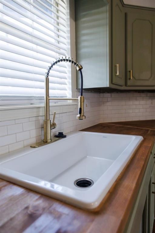 49203 E East County Road 1610 Road