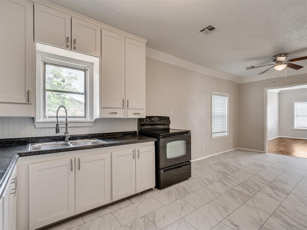 321 Van Buren Street