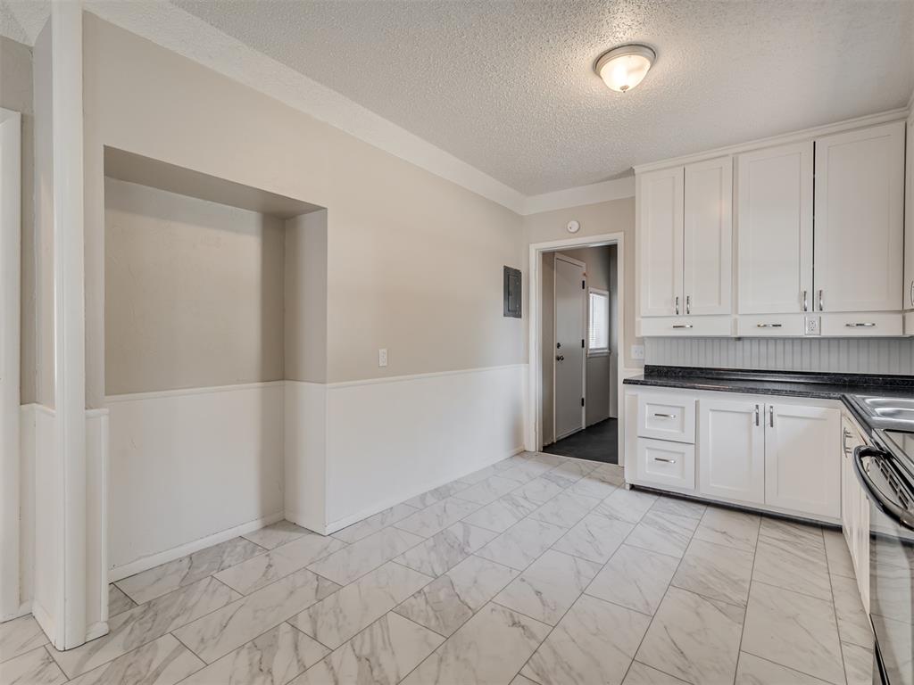 321 Van Buren Street