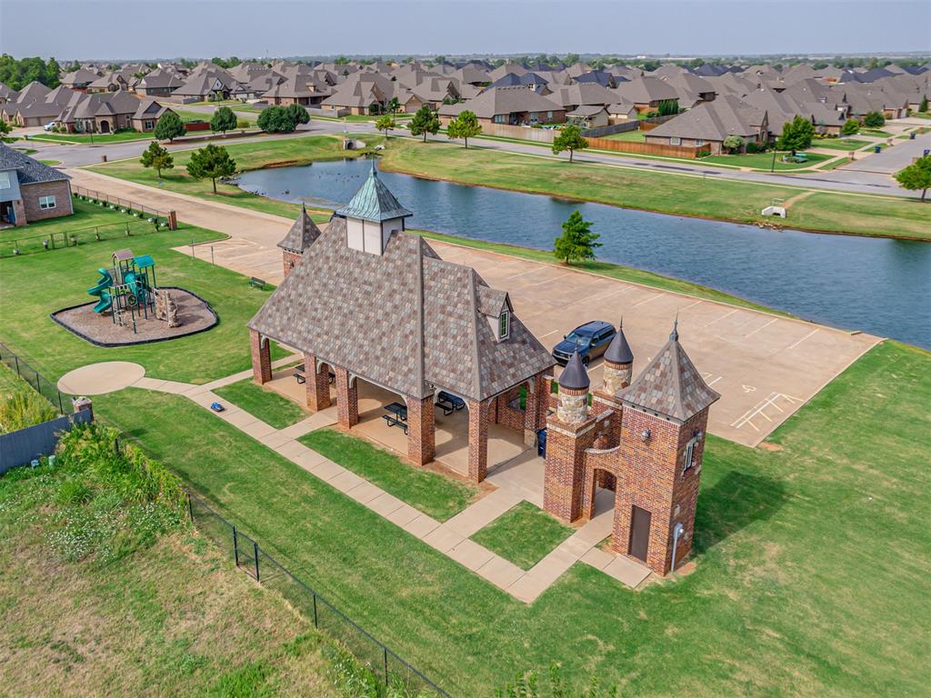 4117 Wayfield Avenue