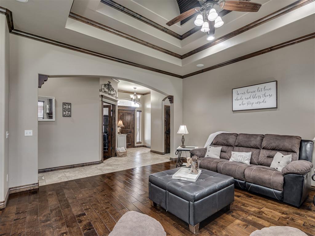 4117 Wayfield Avenue