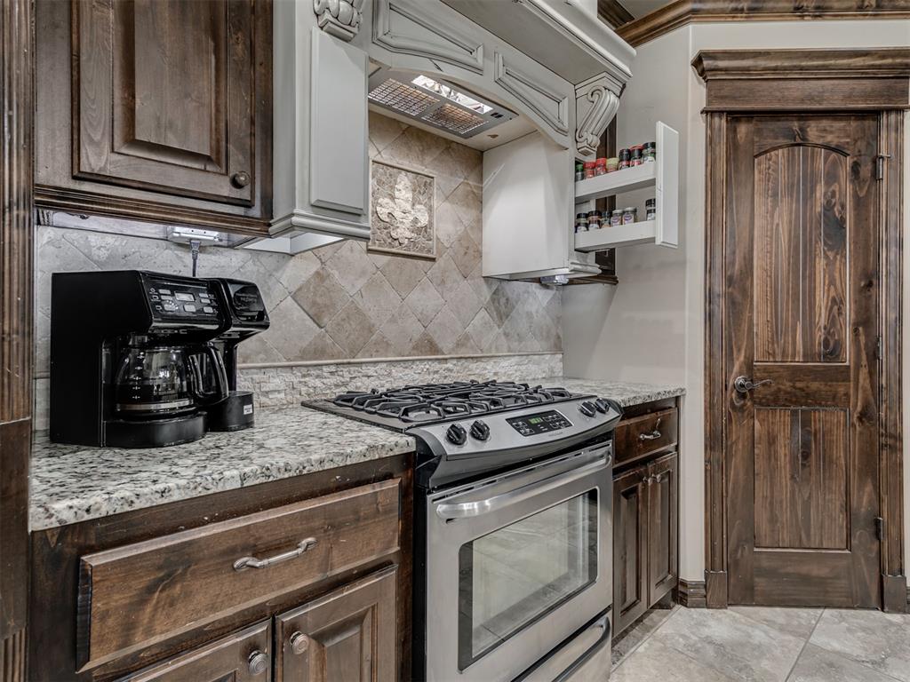 4117 Wayfield Avenue