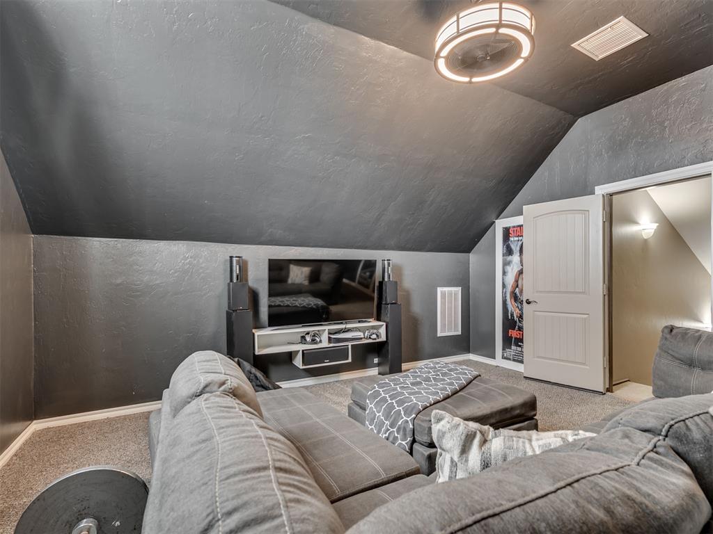 4117 Wayfield Avenue