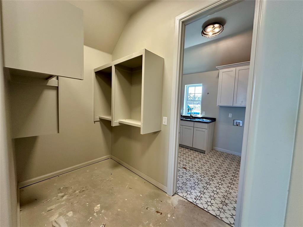 2265 Winter Creek Boulevard