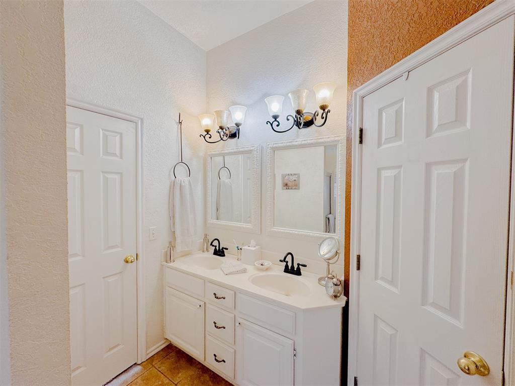 616 Night Hawk Drive