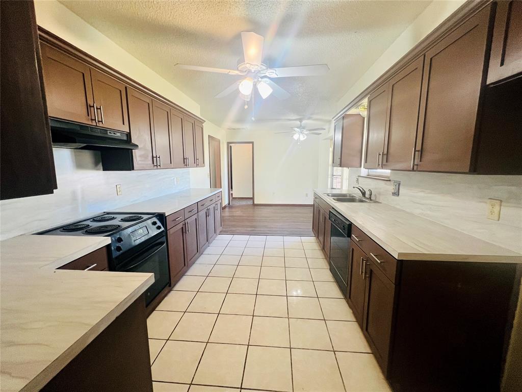 1717 County Road 1210