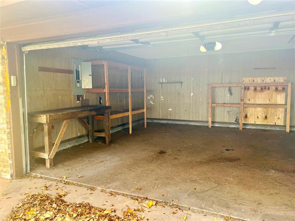 1717 County Road 1210