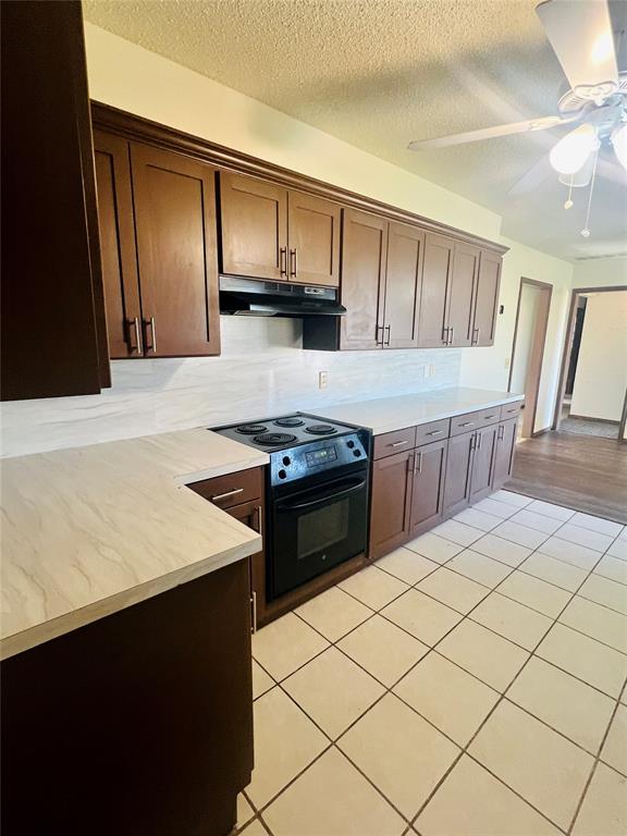 1717 County Road 1210