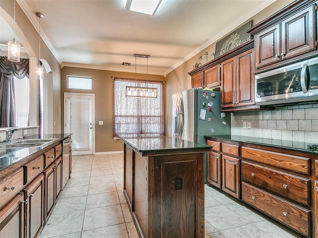 5000 Cypress Lake Drive