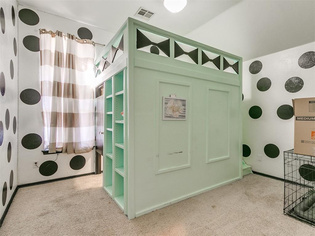 5000 Cypress Lake Drive