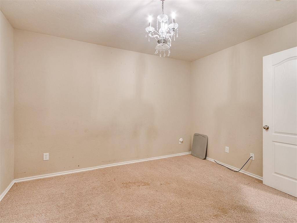 5000 Cypress Lake Drive