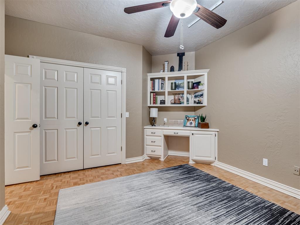 4704 Fountain Gate Drive