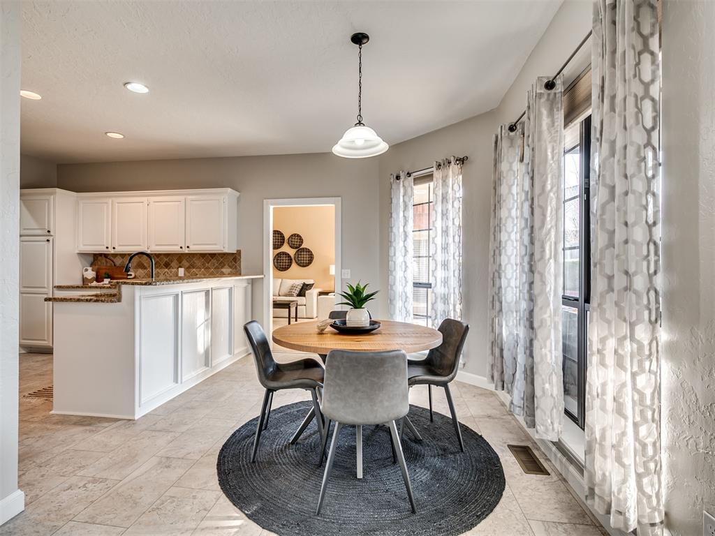 4704 Fountain Gate Drive