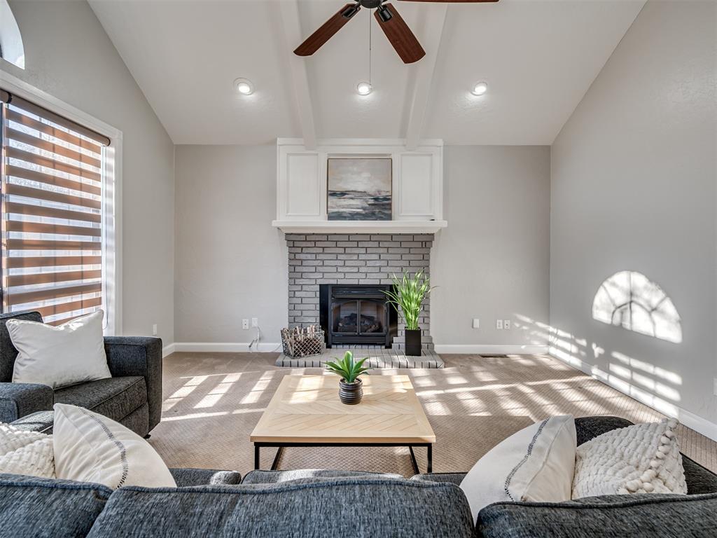 4704 Fountain Gate Drive