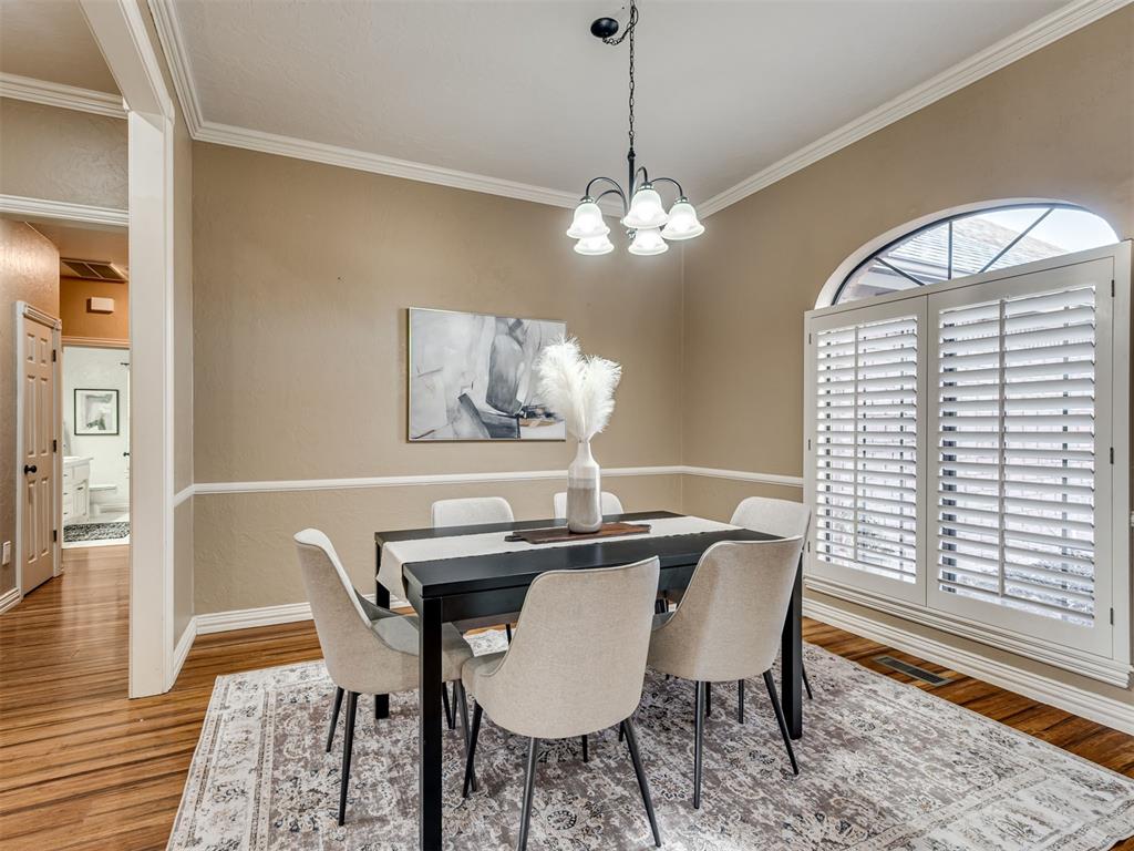 4704 Fountain Gate Drive