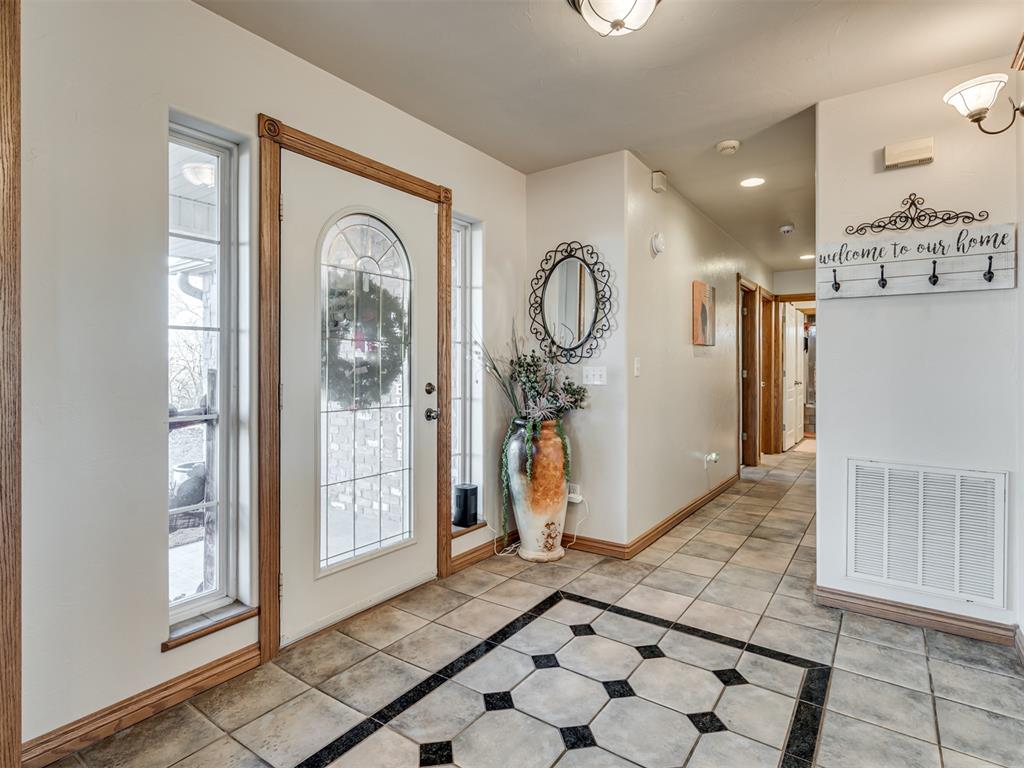 16574 N County Road 3400