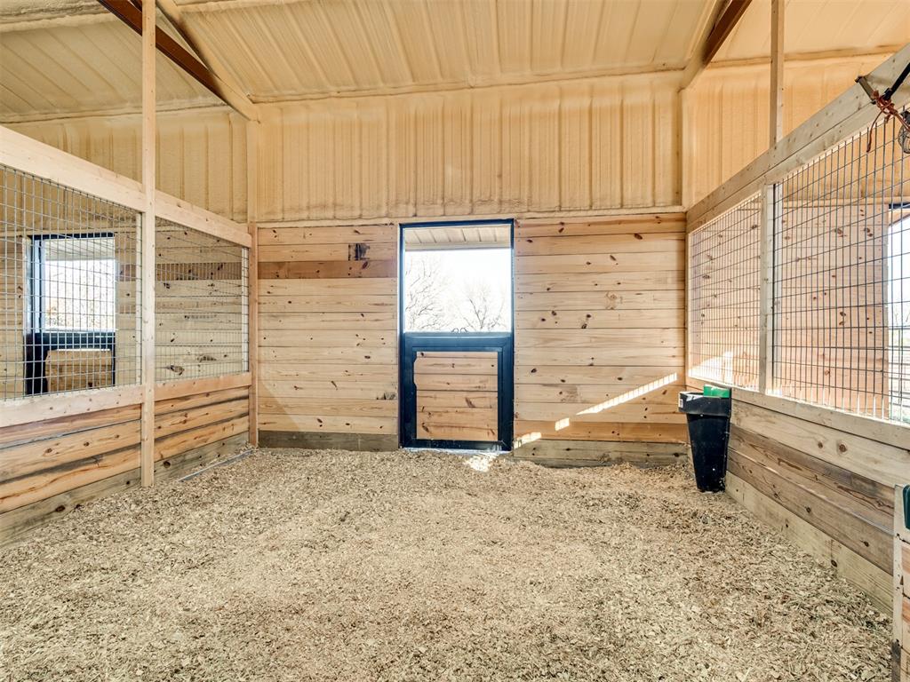 16574 N County Road 3400