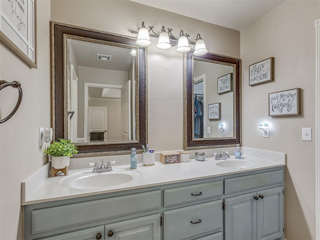 846 County Street 2910