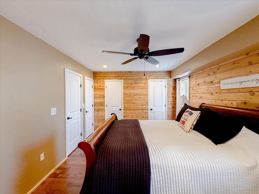 308 W Chickasaw Avenue