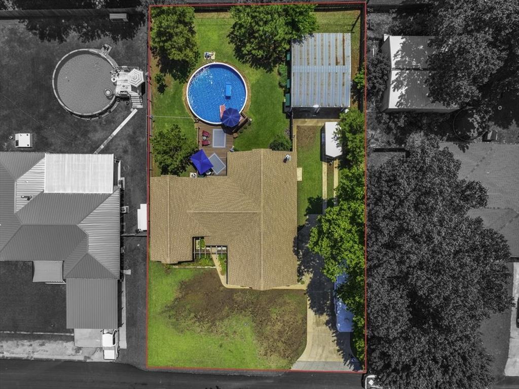 308 W Chickasaw Avenue