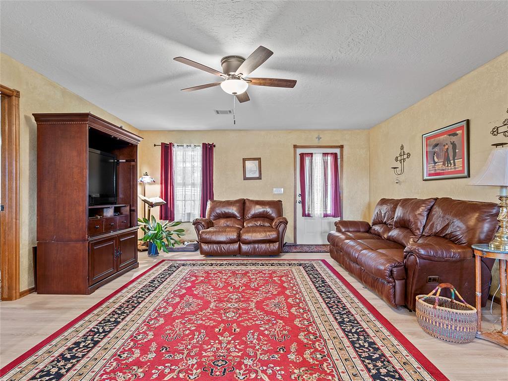 1008 County Road 1580