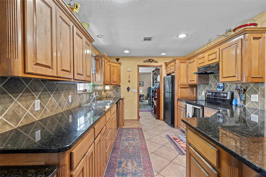 1008 County Road 1580