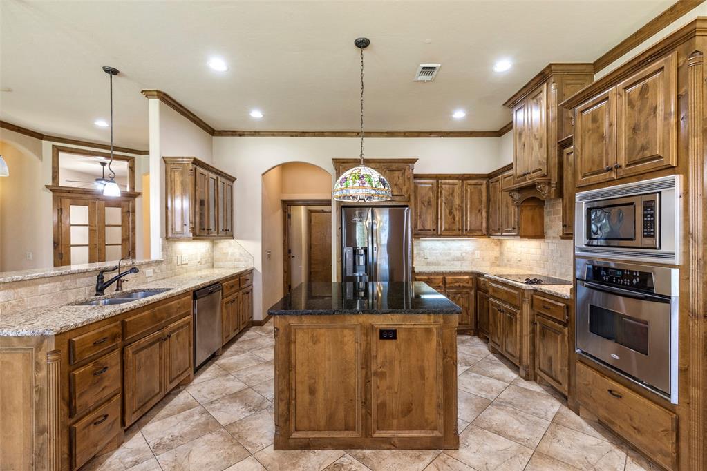 18395 Wild Horse Trail