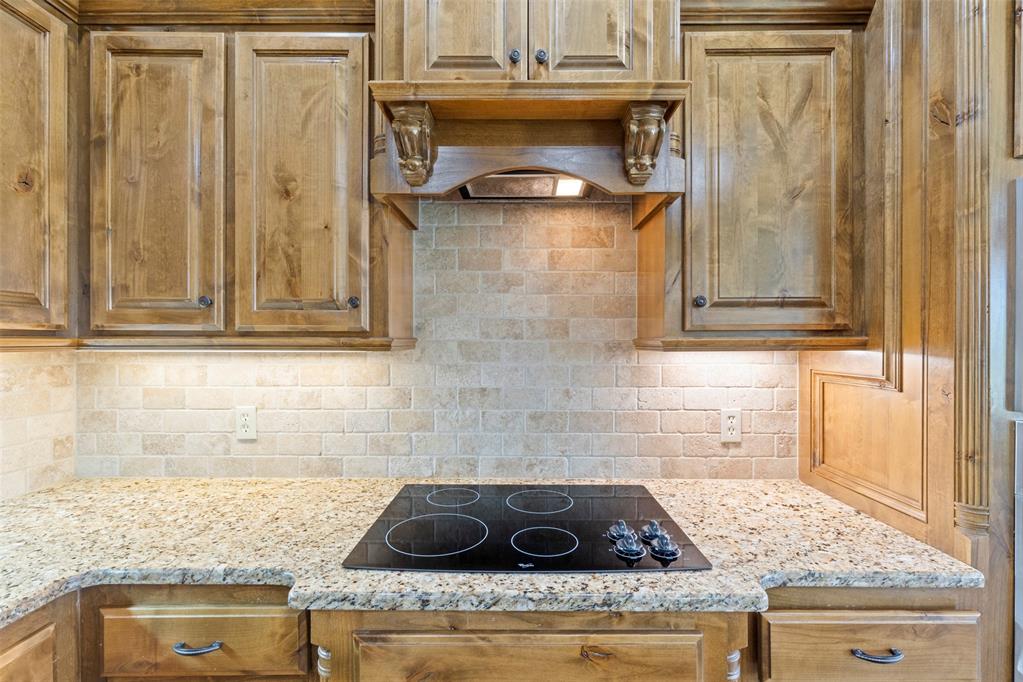 18395 Wild Horse Trail