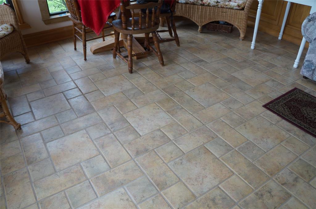 302 W Harrison Street