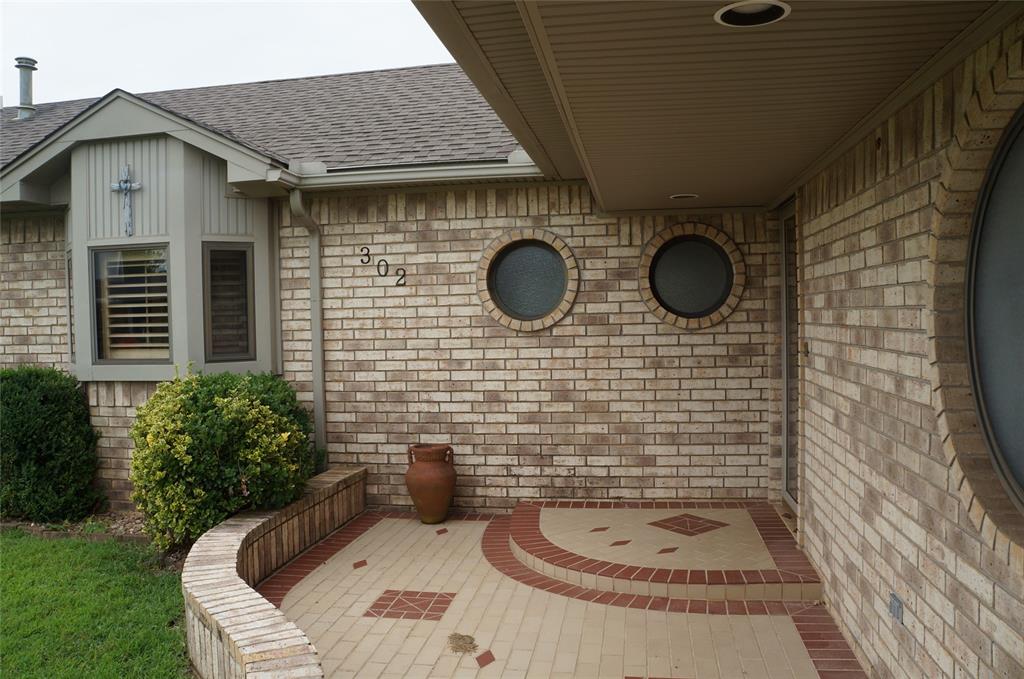 302 W Harrison Street