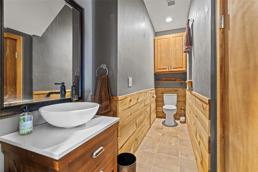 12458 Lake Road Avenue