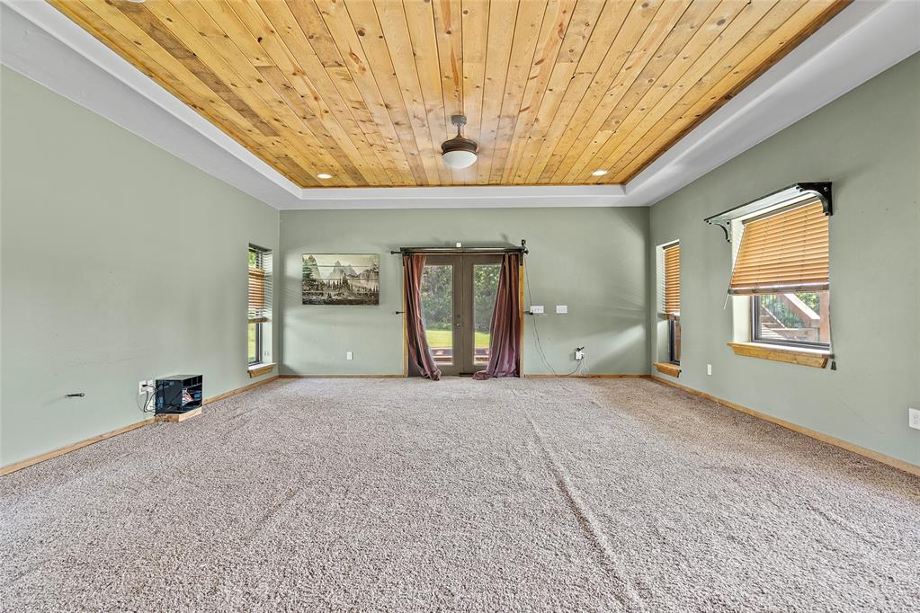 12458 Lake Road Avenue