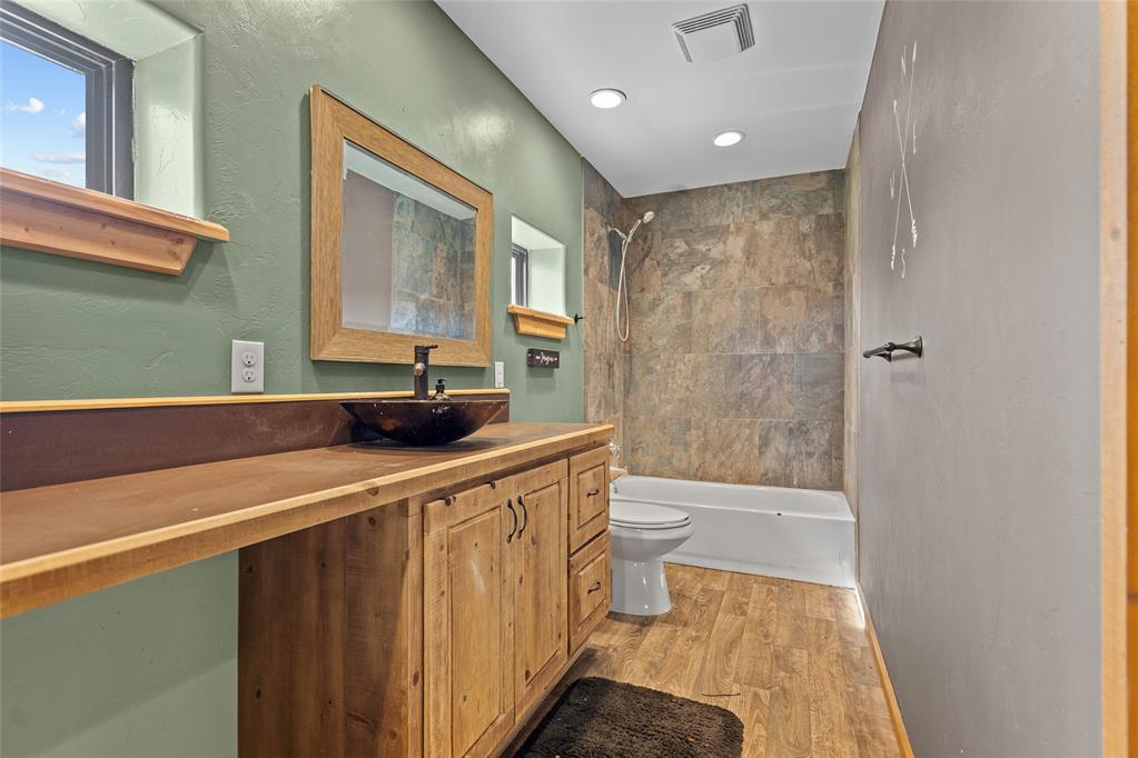 12458 Lake Road Avenue