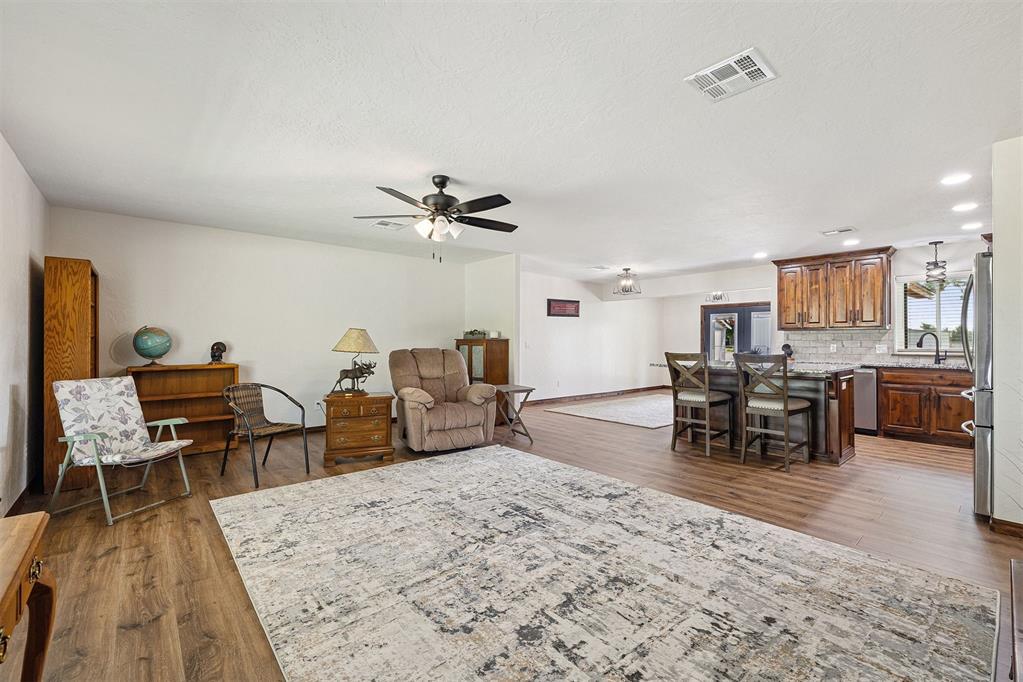 4577 County Street 2820 Street