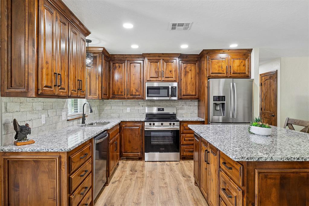 4577 County Street 2820 Street