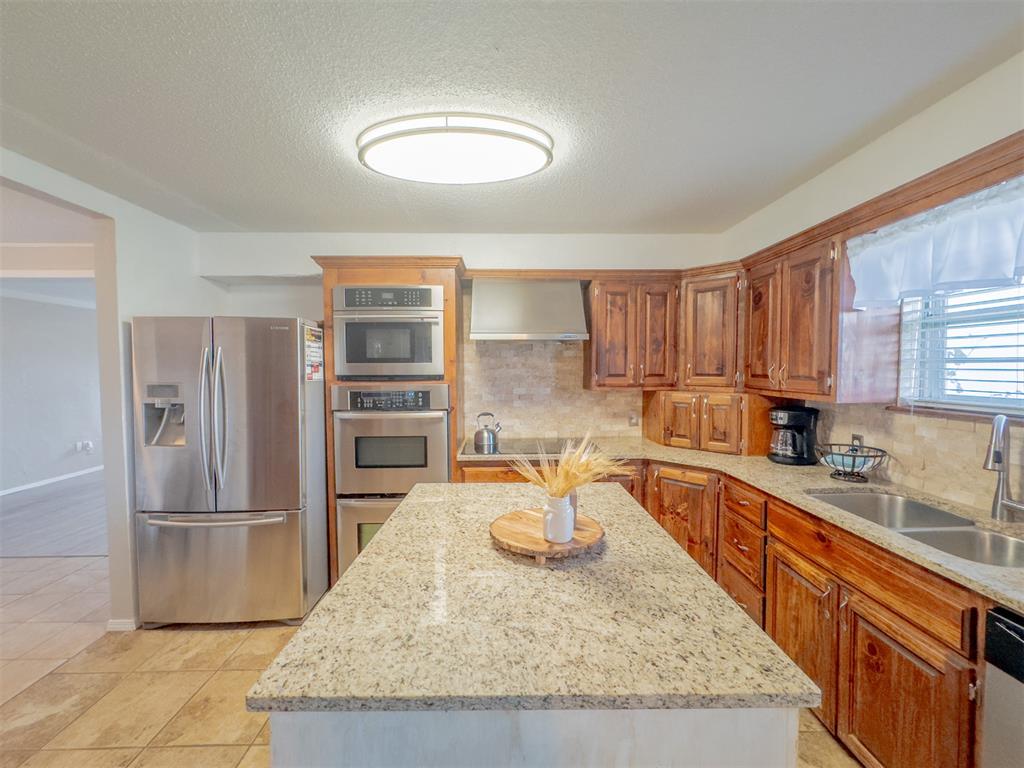 13975 Cotton Gin Avenue