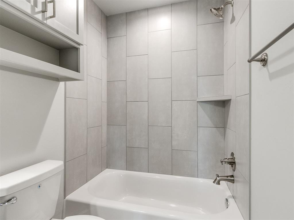 7708 Wilshire Woods Drive