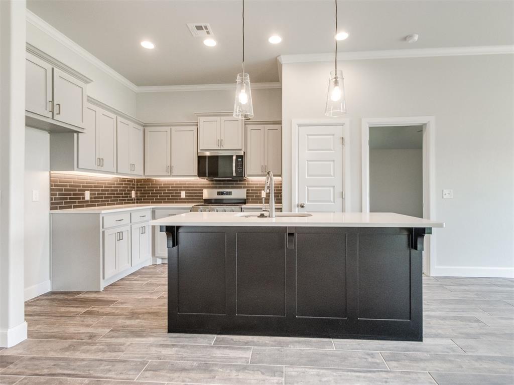 7708 Wilshire Woods Drive