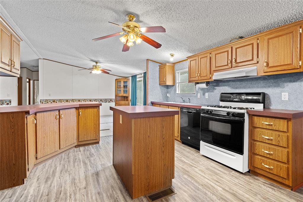 17402 State Highway 24