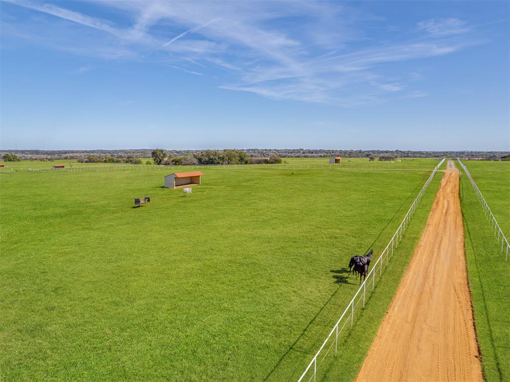 20196 Holiday Ct, Purcell Court