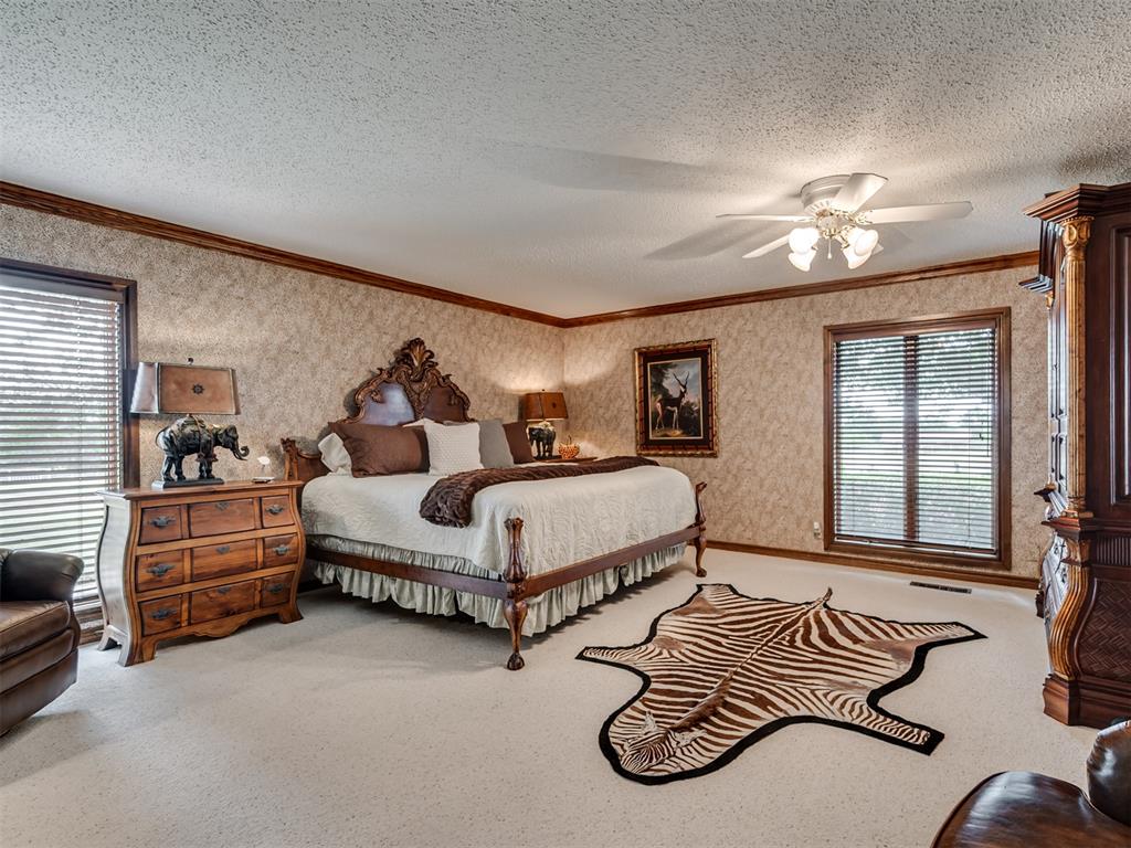 20196 Holiday Ct, Purcell Court