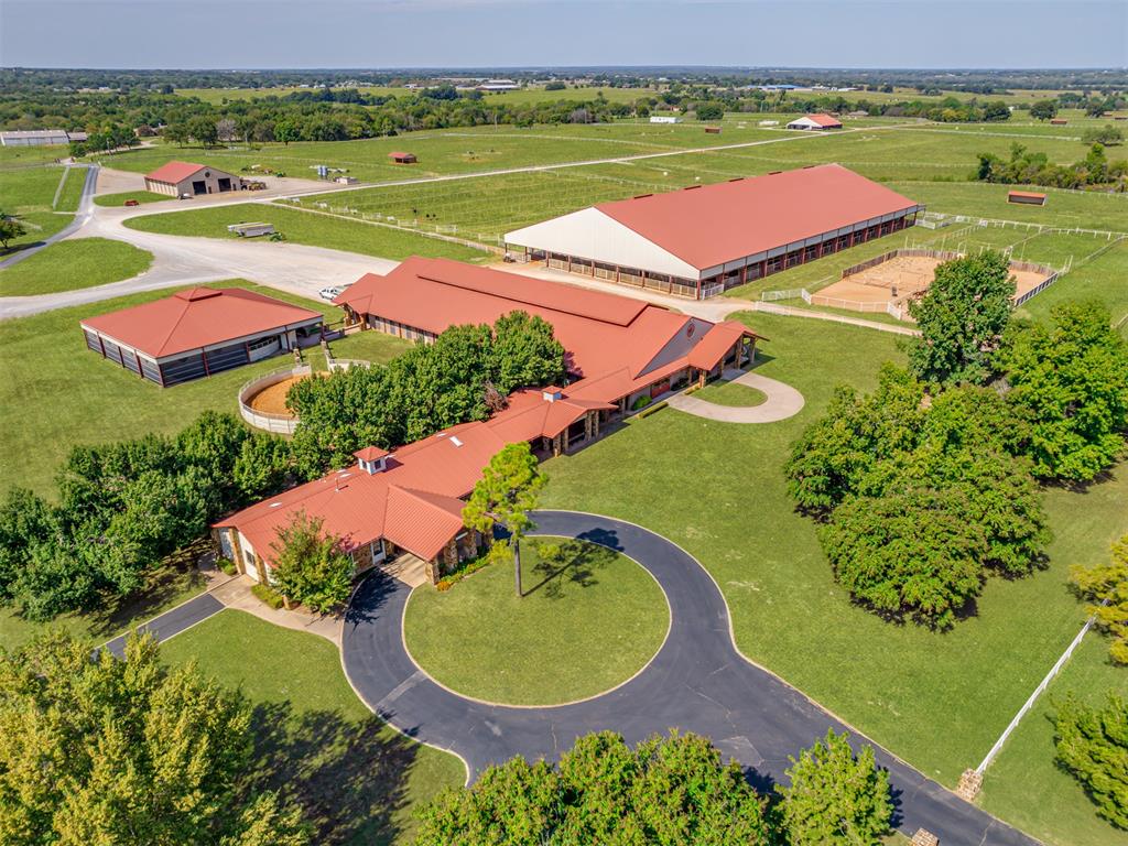 20196 Holiday Ct, Purcell Court