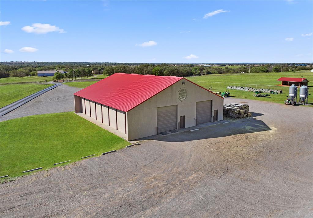 20196 Holiday Ct, Purcell Court