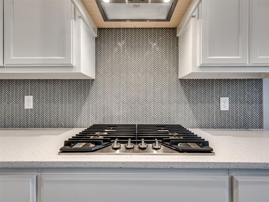 10100 Gentry Crossing