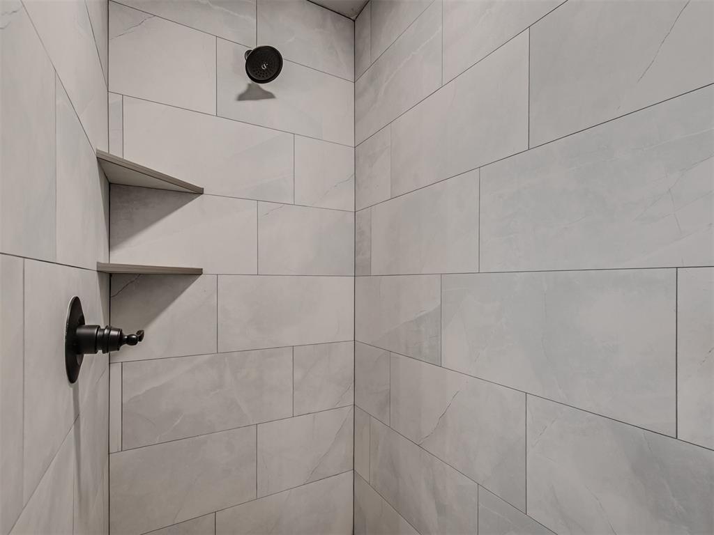 10100 Gentry Crossing