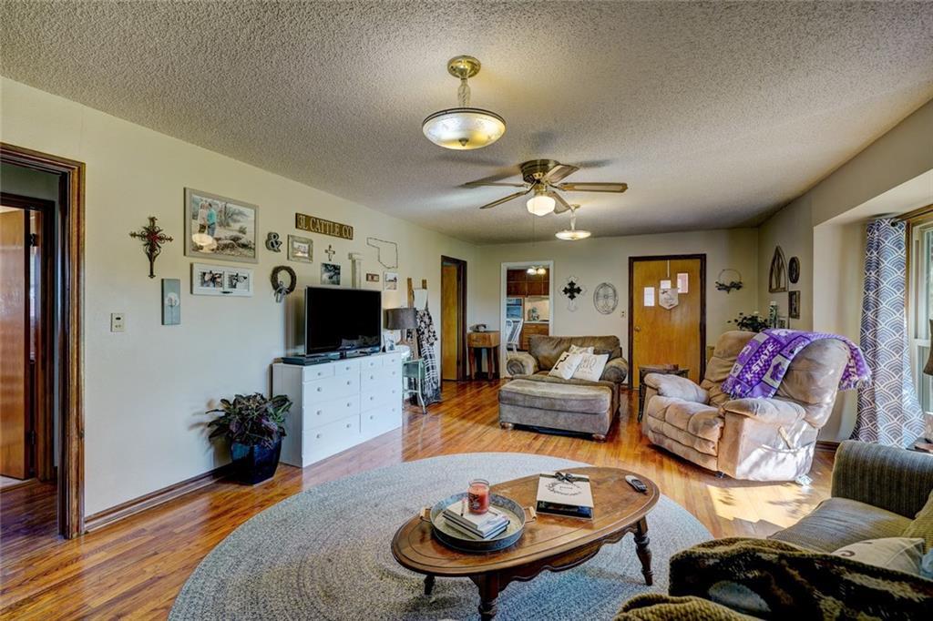 740421 S Highway 99 Highway