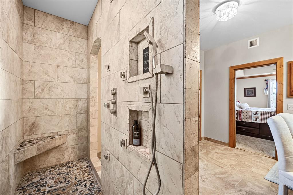 24360 N County Road 3288