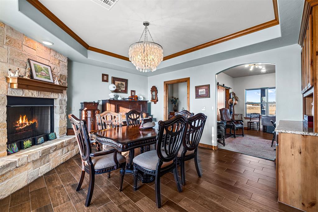 24360 N County Road 3288