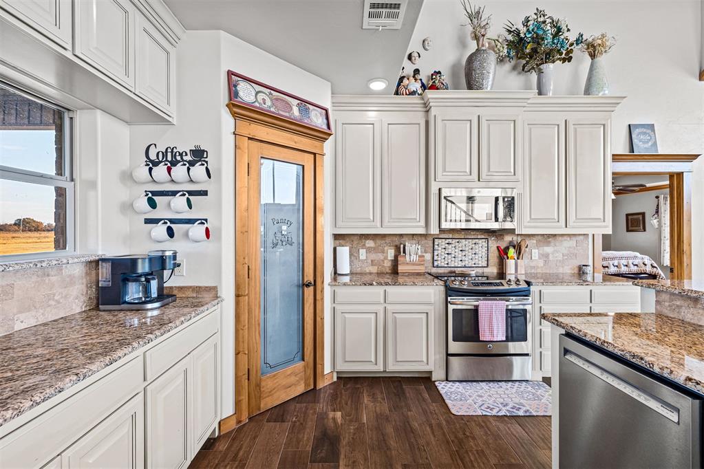 24360 N County Road 3288