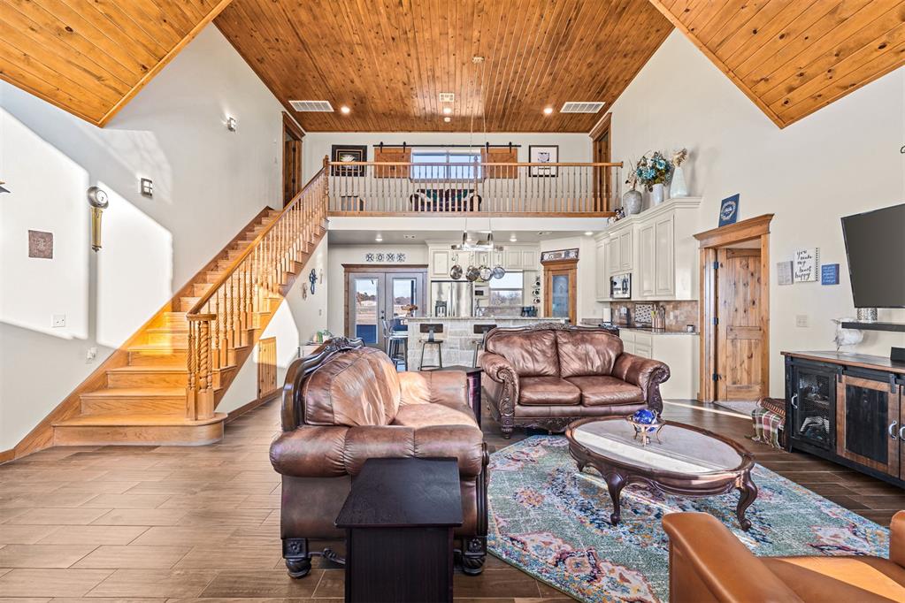 24360 N County Road 3288